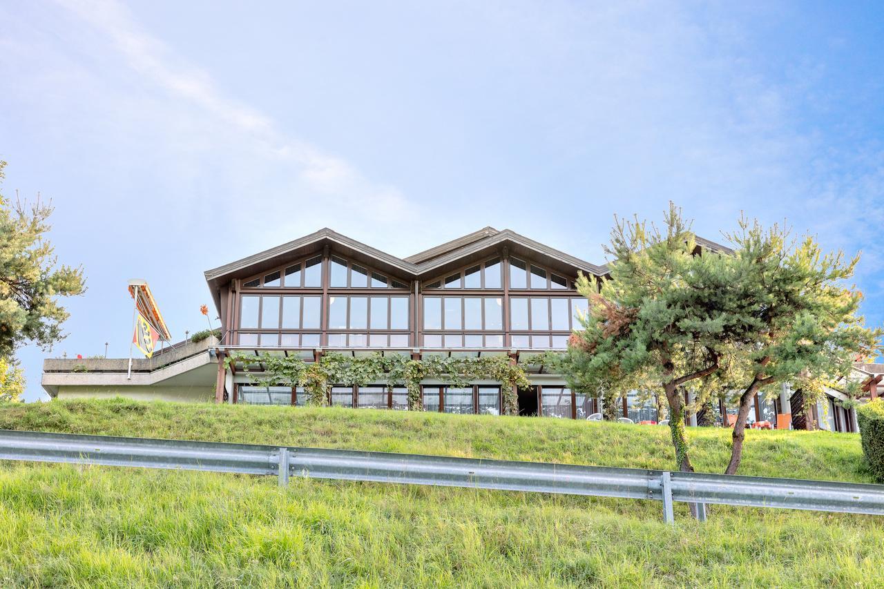 Hotel Restaurant Moeve Faulensee Exterior photo