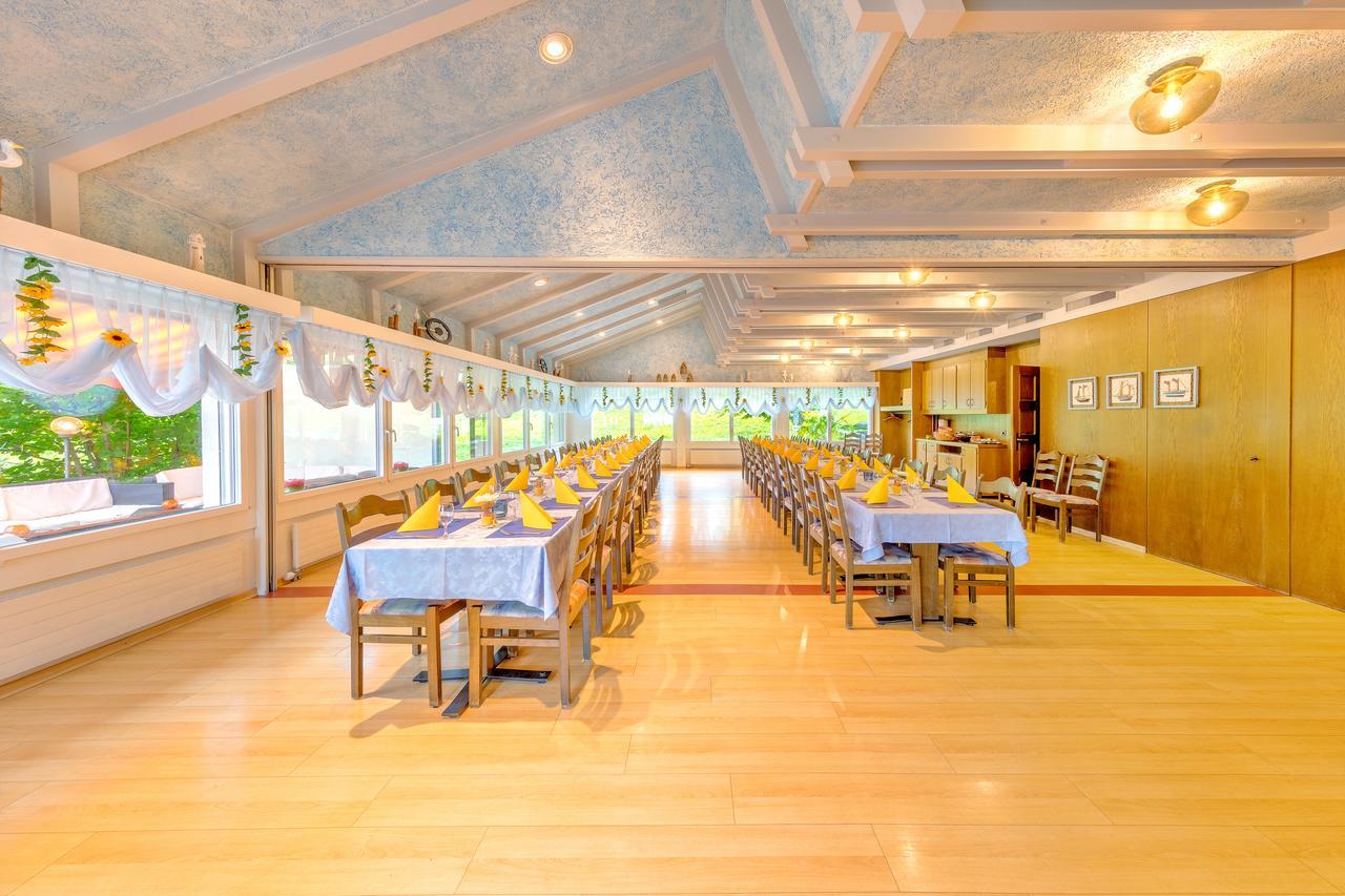 Hotel Restaurant Moeve Faulensee Exterior photo
